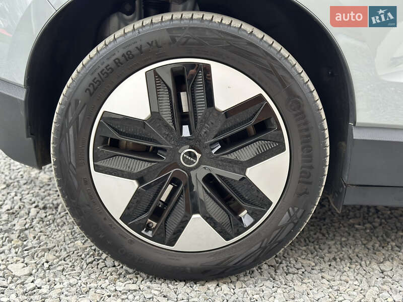 Позашляховик / Кросовер Volvo EX30 2024 в Ужгороді