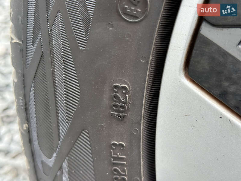 Позашляховик / Кросовер Volvo EX30 2024 в Ужгороді