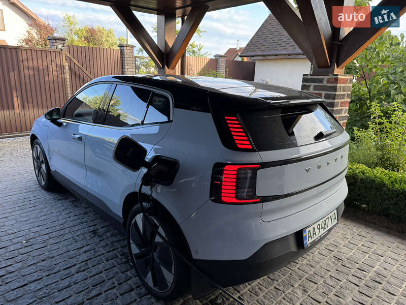 Внедорожник / Кроссовер Volvo EX30 2023 в Киеве