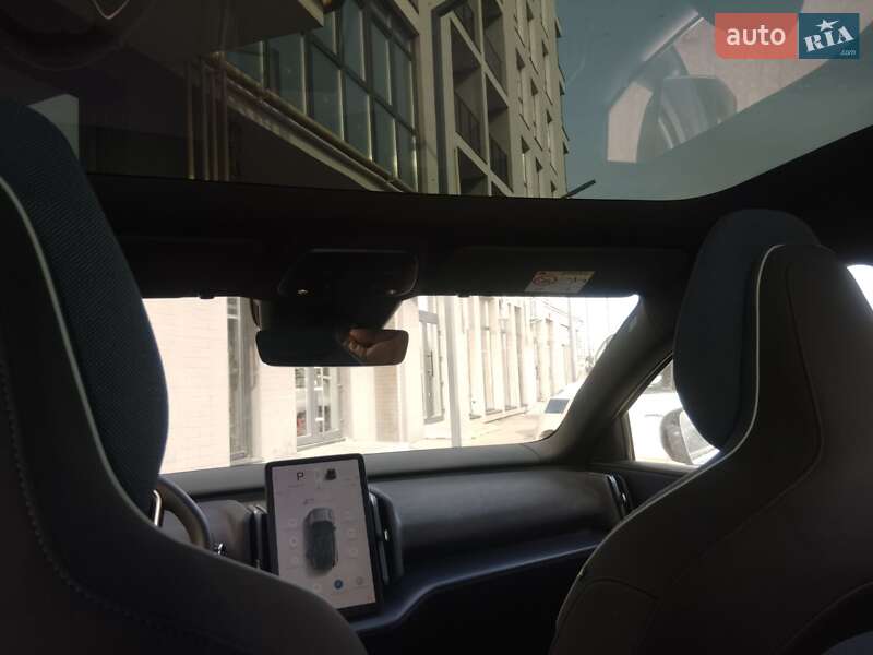 Позашляховик / Кросовер Volvo EX30 2024 в Львові фото 10 Позашляховик / Кросовер Volvo EX30 2024 в Львові