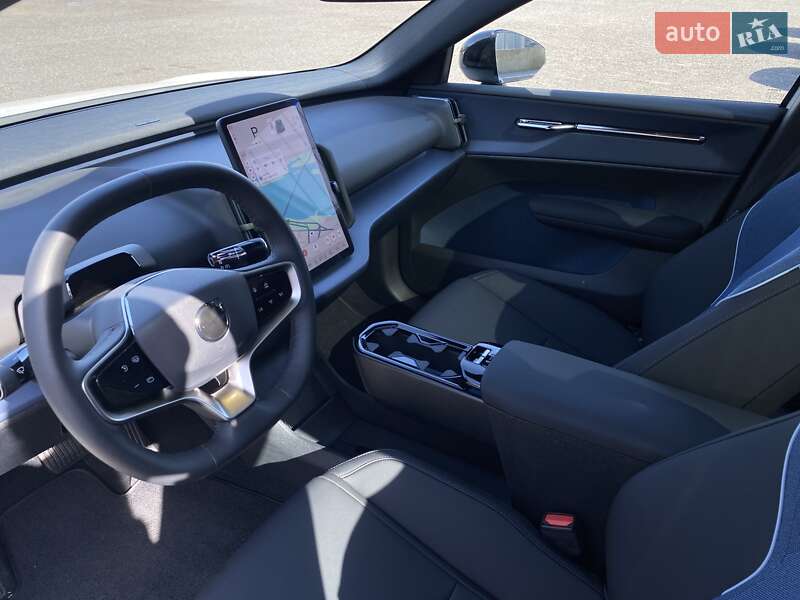 Позашляховик / Кросовер Volvo EX30 2024 в Дніпрі