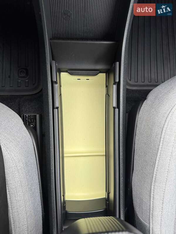 Внедорожник / Кроссовер Volvo EX30 2025 в Полтаве