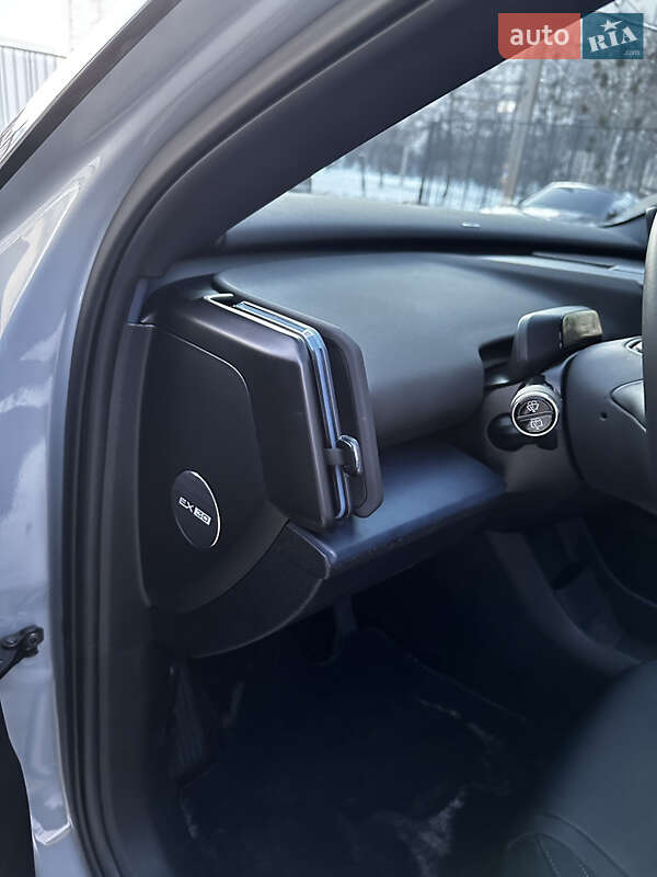 Внедорожник / Кроссовер Volvo EX30 2024 в Харькове