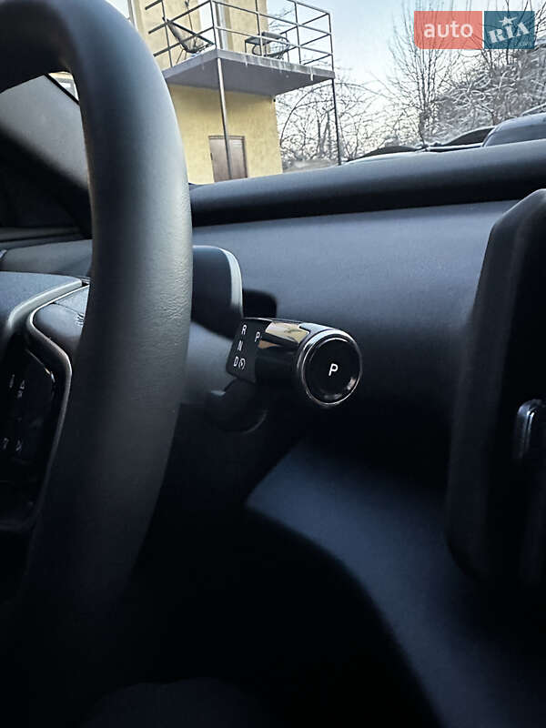 Внедорожник / Кроссовер Volvo EX30 2024 в Харькове