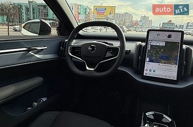 Внедорожник / Кроссовер Volvo EX30 2023 в Киеве