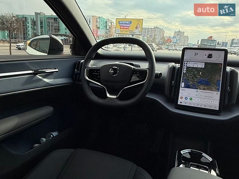 Внедорожник / Кроссовер Volvo EX30 2023 в Киеве