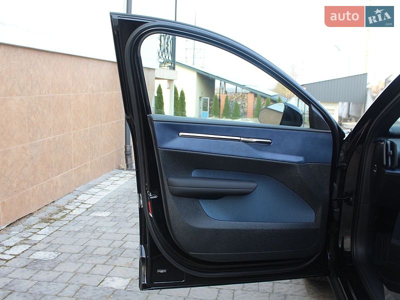 Внедорожник / Кроссовер Volvo EX30 2024 в Трускавце