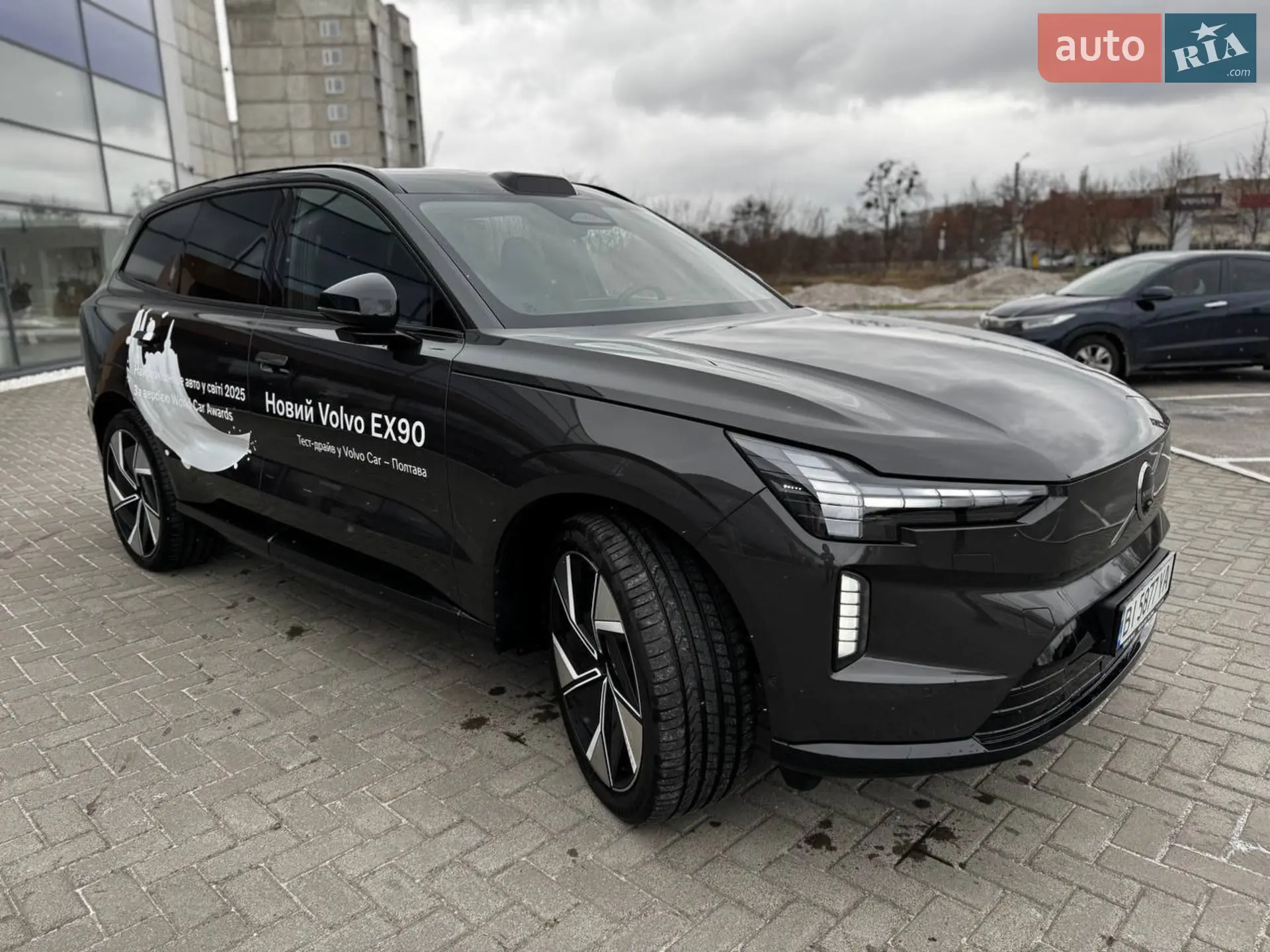 2025 Volvo EX90 - мініатюра 3