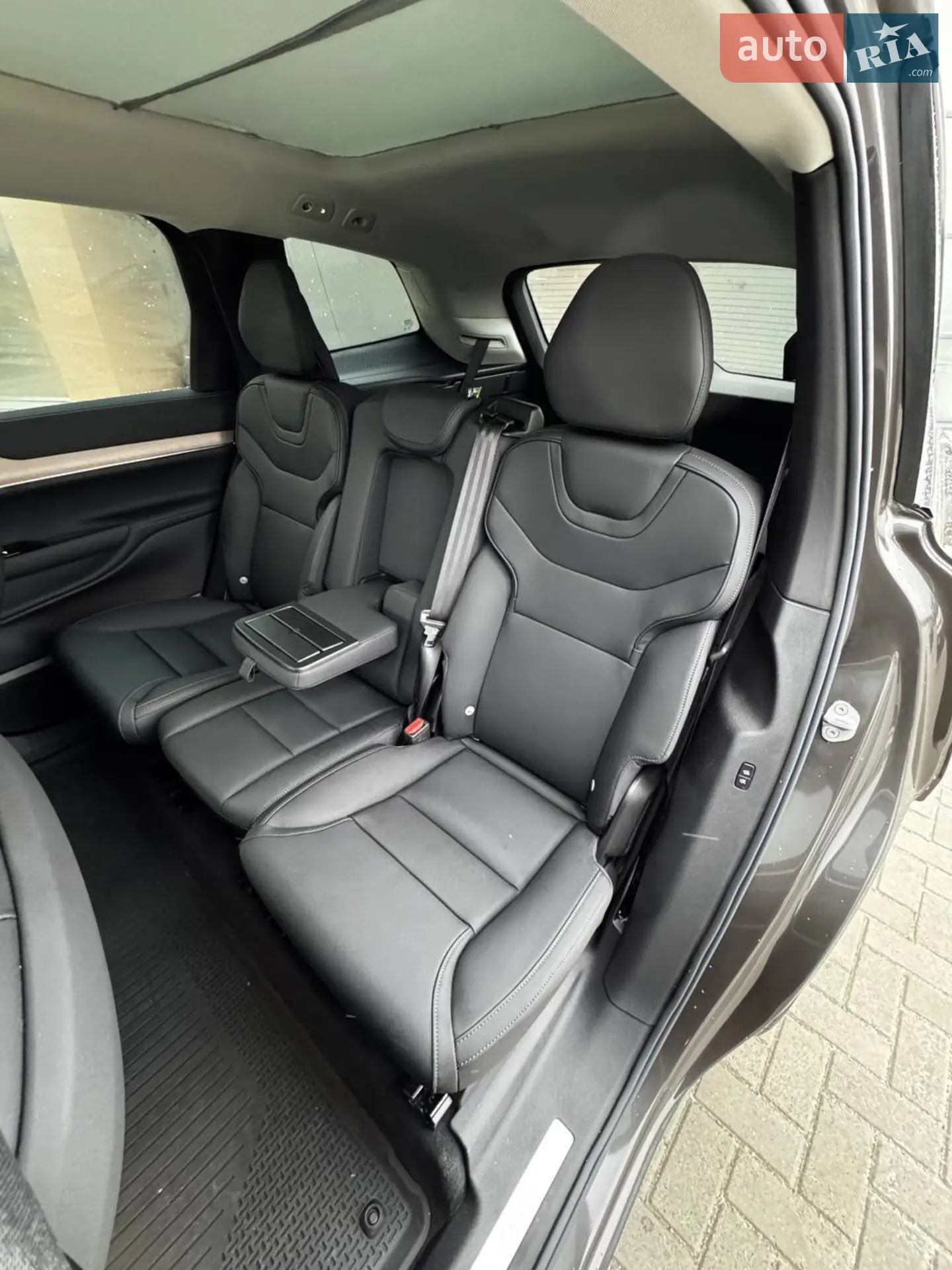 2025 Volvo EX90 - мініатюра 17