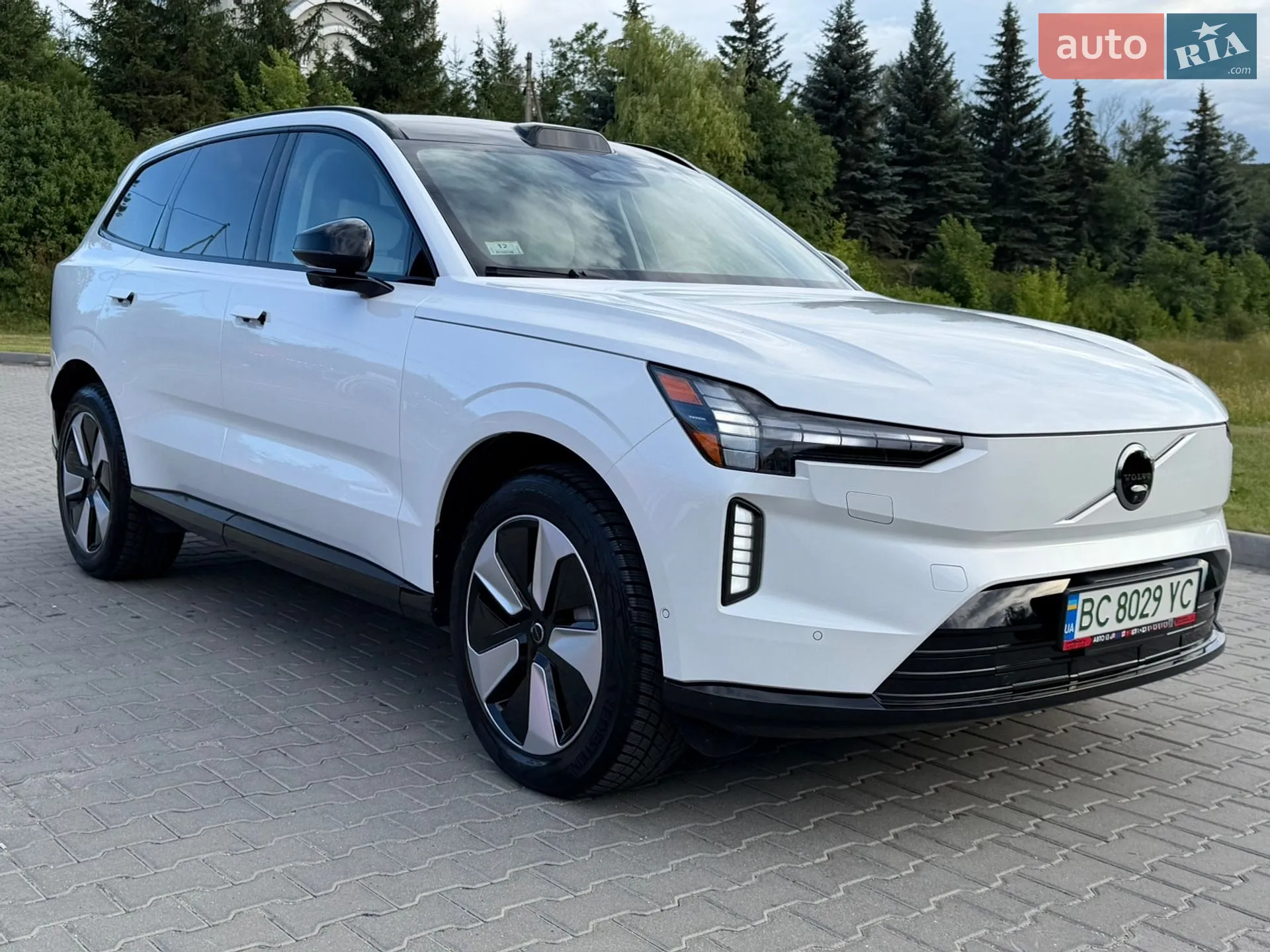 2025 Volvo EX90 - мініатюра 5