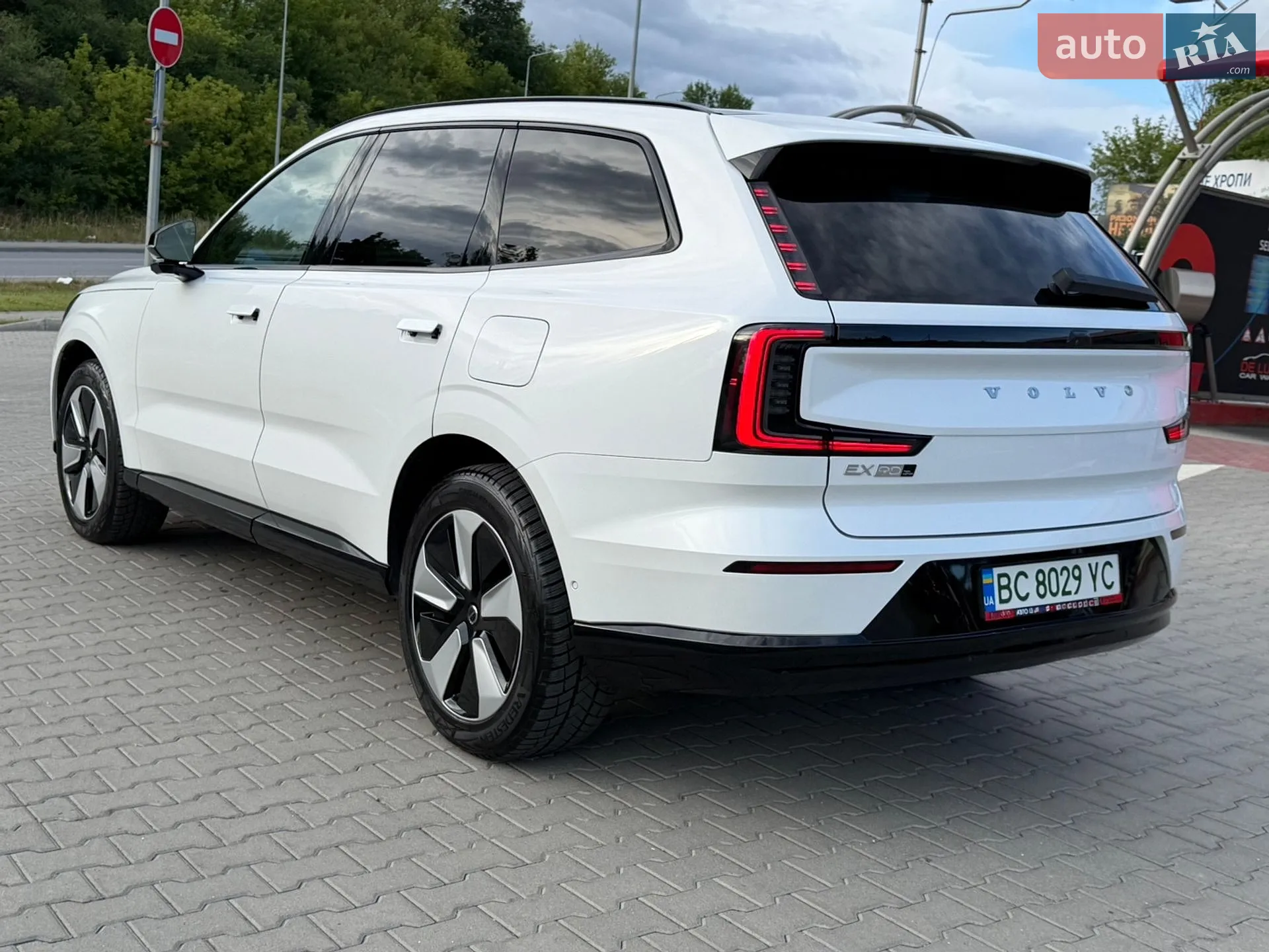 2025 Volvo EX90 - мініатюра 2