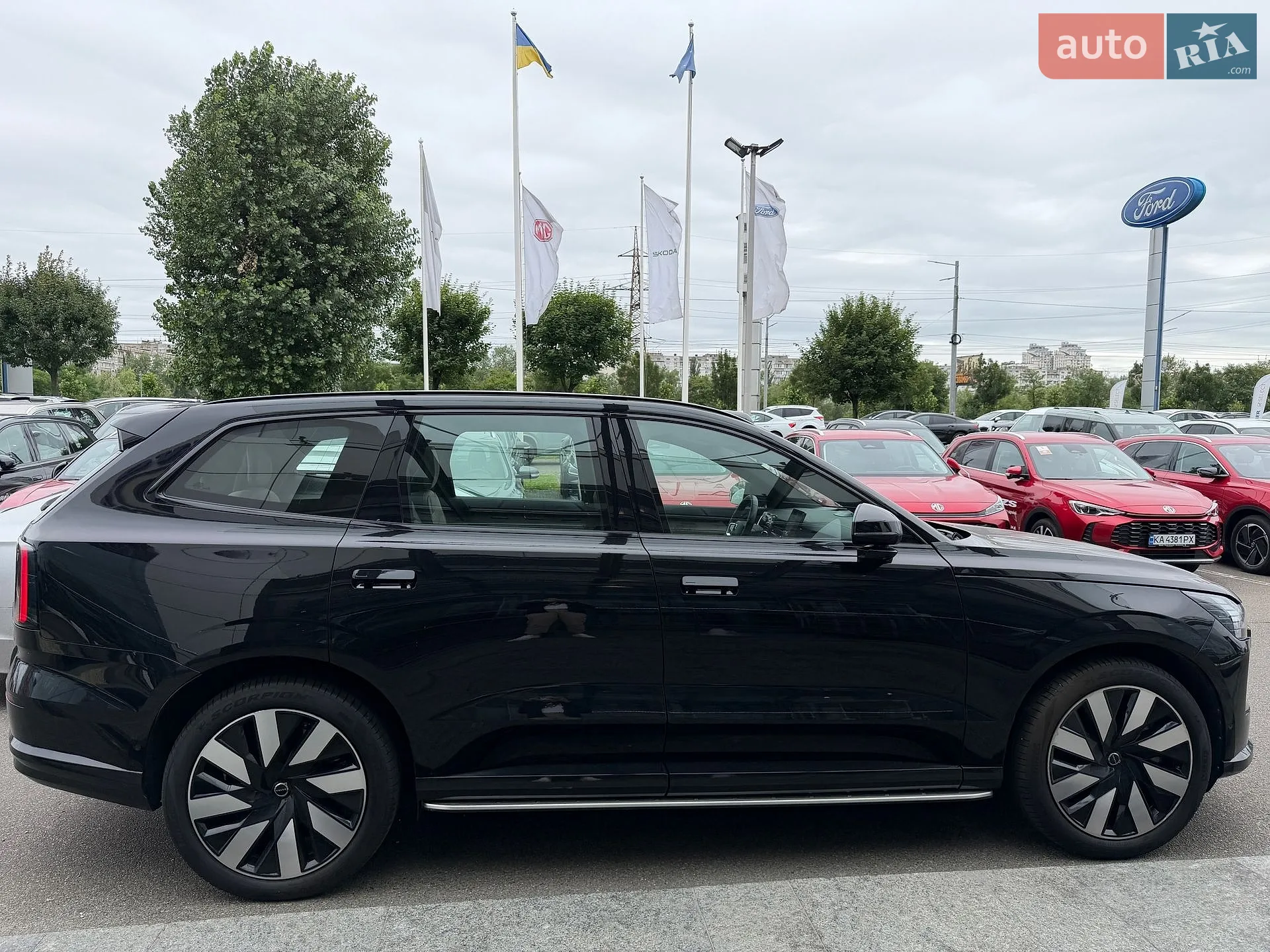 2025 Volvo EX90 - мініатюра 4