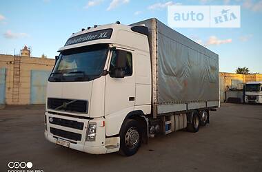 Тентованый Volvo FH 12 2002 в Киеве