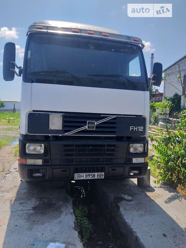 Тягач Volvo FH 12 2000 в Одессе