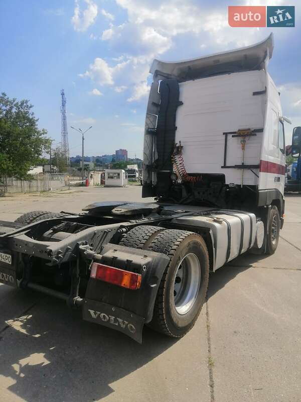 Тягач Volvo FH 12 2000 в Черноморске