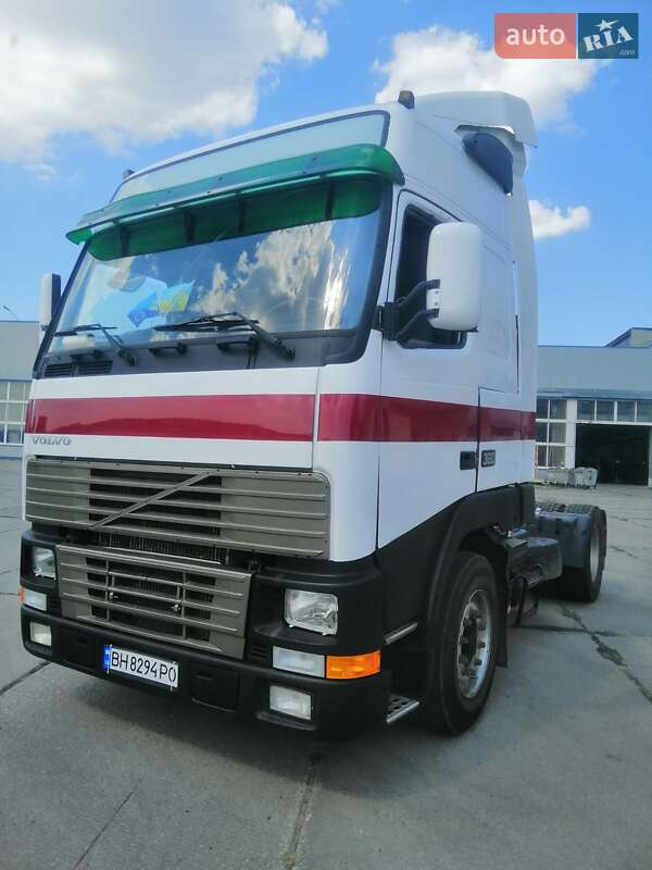 Тягач Volvo FH 12 2000 в Черноморске