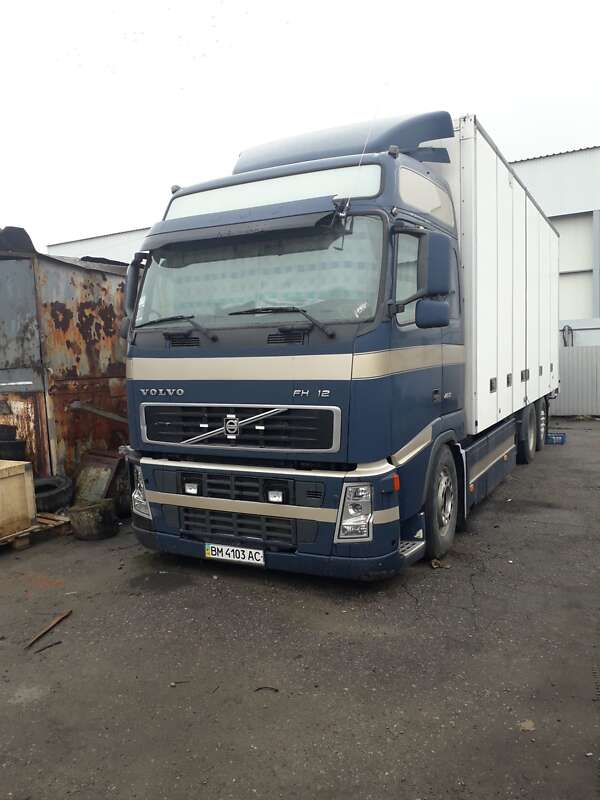 Вантажний фургон Volvo FH 12 2003 в Сумах