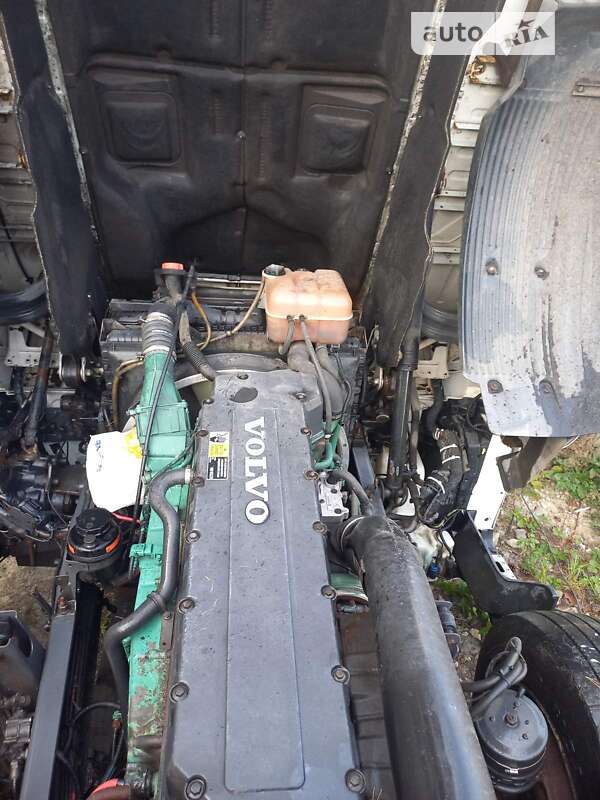 Тягач Volvo FH 12 2005 в Николаеве фото 8 Тягач Volvo FH 12 2005 в Николаеве