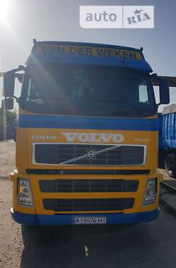 Контейнеровоз Volvo FH 12 2003 в Білій Церкві