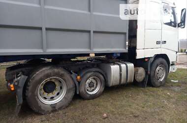 Зерновоз Volvo FH 12 2001 в Чечельнику