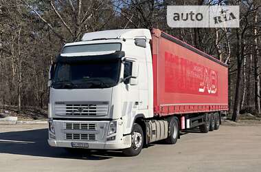 Тентованый Volvo FH 12 2009 в Киеве