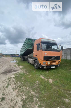 Зерновоз Volvo FH 12 2001 в Прилуках