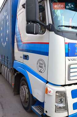 Тентований Volvo FH 12 2003 в Дніпрі