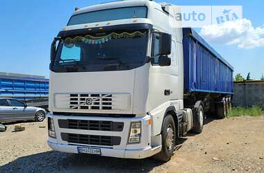 Тягач Volvo FH 12 2004 в 