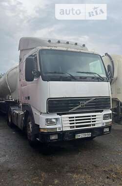 Тягач Volvo FH 12 2000 в Ровно