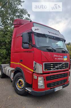 Тягач Volvo FH 12 2004 в Полтаві