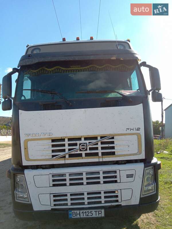 Тягач Volvo FH 12 2004 в Березанке