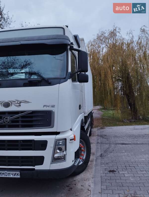 Другие грузовики Volvo FH 12 2005 в 