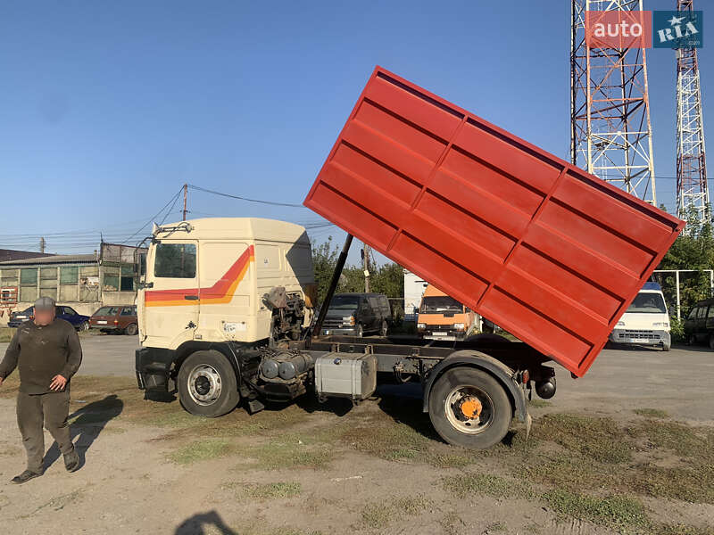 Самосвал Volvo FH 12 2001 в Казатине