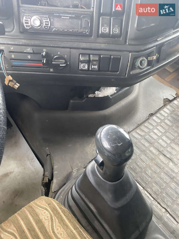 Тягач Volvo FH 12 2001 в Шумске фото 12 Тягач Volvo FH 12 2001 в Шумске