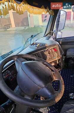 Тягач Volvo FH 12 2004 в 