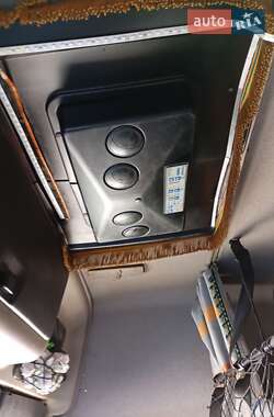 Тягач Volvo FH 12 2001 в 