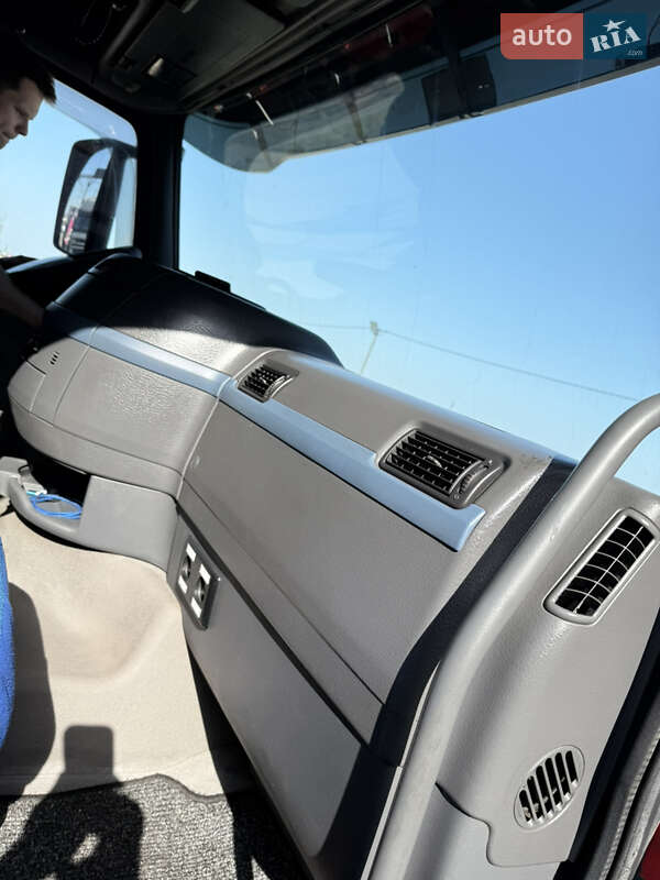 Тягач Volvo FH 12 2006 в Одессе