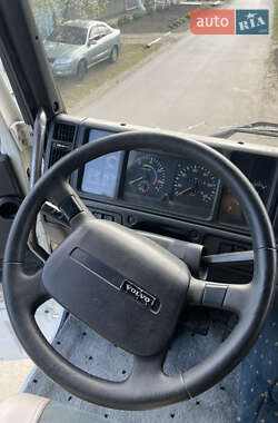 Зерновоз Volvo FH 12 1996 в 