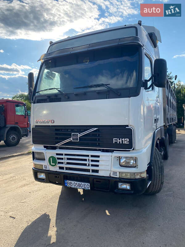 Самосвал Volvo FH 12 2000 в Киеве