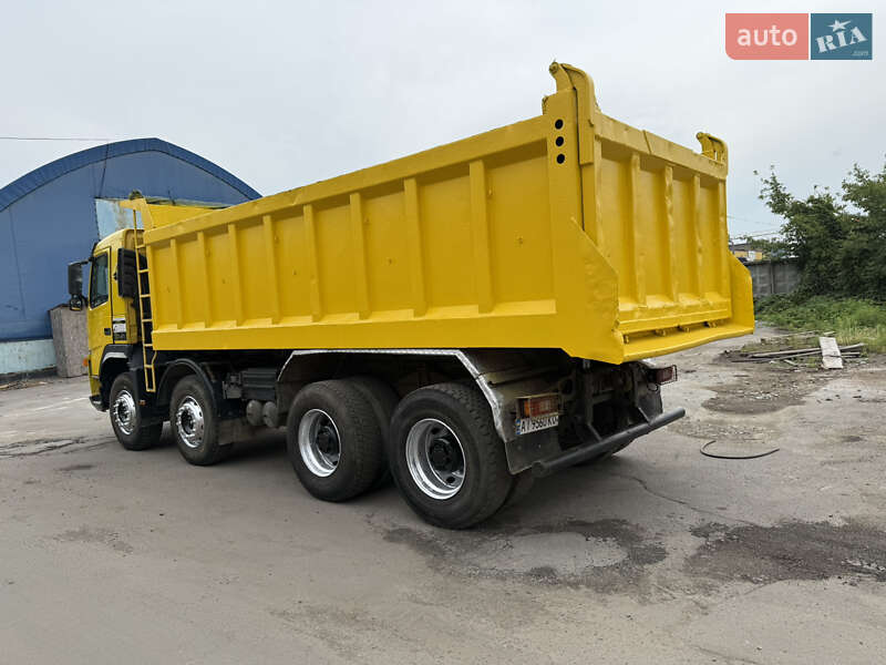 Самосвал Volvo FH 12 2004 в Киеве