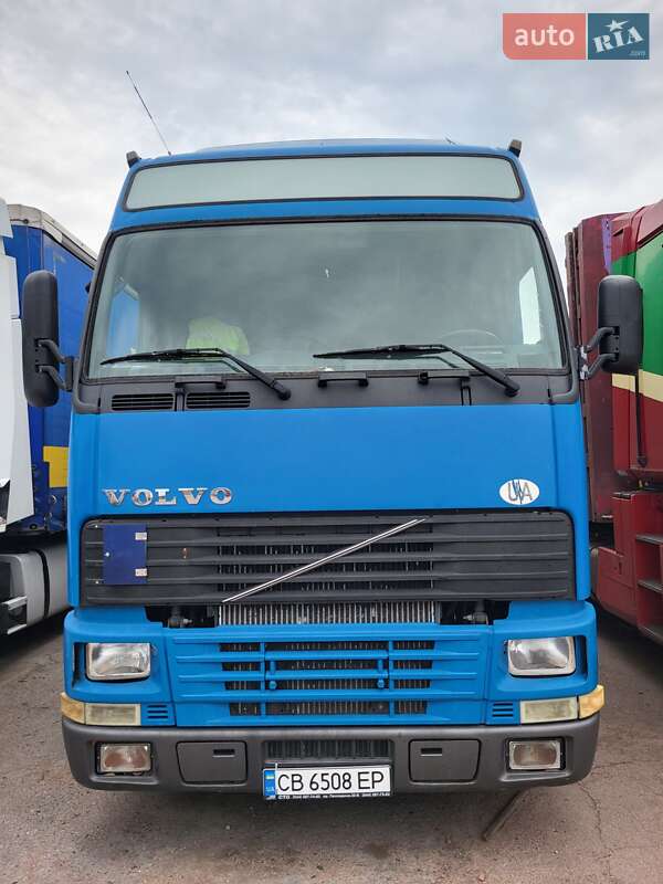 Тентованый Volvo FH 12 2000 в Чернигове