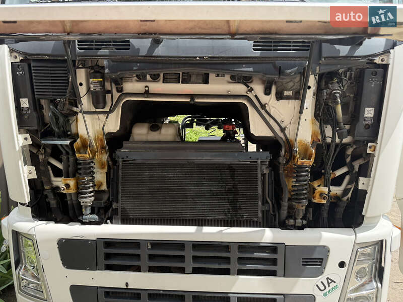 Тягач Volvo FH 12 2005 в Броварах фото 6 Тягач Volvo FH 12 2005 в Броварах