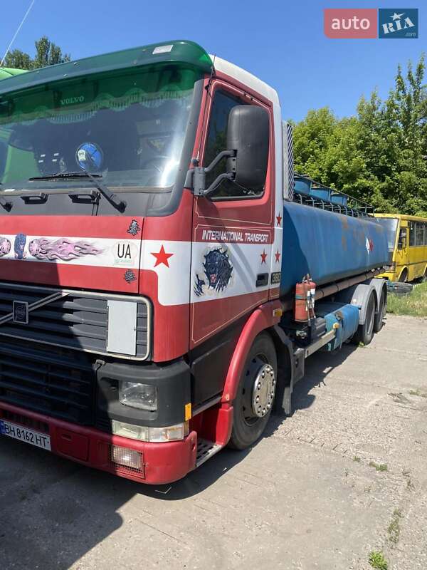 Бензовоз Volvo FH 12 2000 в Одессе