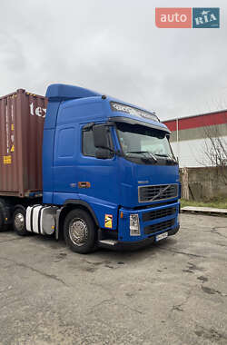 Тягач Volvo FH 12 2003 в 