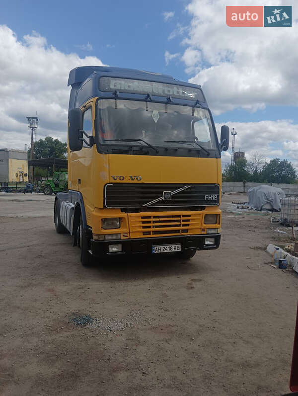 Інші вантажівки Volvo FH 12 2001 в  фото Інші вантажівки Volvo FH 12 2001 в