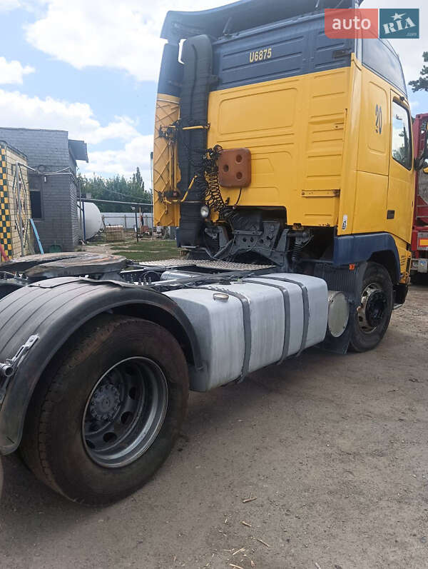 Другие грузовики Volvo FH 12 2001 в Синельниково