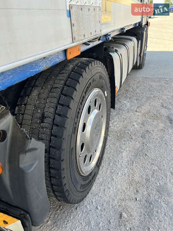 Борт Volvo FH 12 2004 в Чернігові