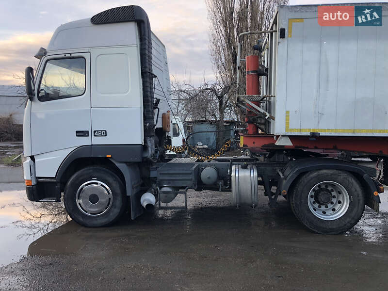 Тягач Volvo FH 12 1997 в Великодолинському