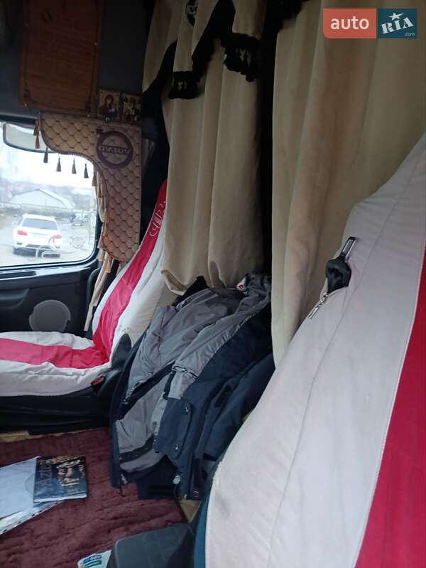 Тягач Volvo FH 12 2004 в Горохове