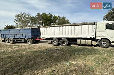 Контейнеровоз Volvo FH 12 2001 в Одессе